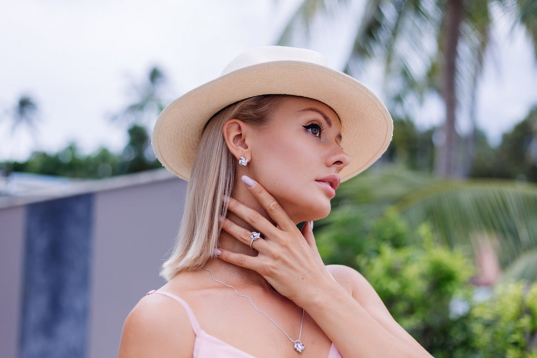 Minimalist Jewelry for Daily Wear: Less is More