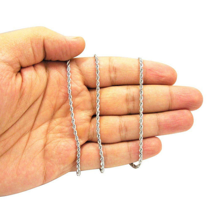 white gold rope chain on hand